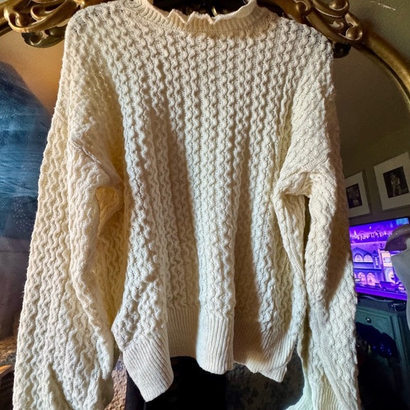 Copper Key Textured Cream Sweater - Picture 2 of 7